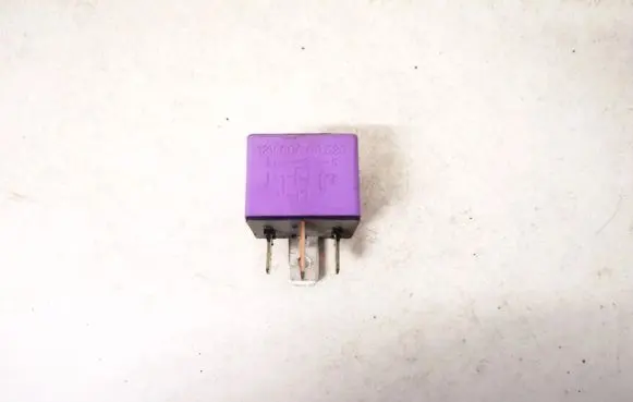 Renault Laguna I Other relay 12v50a03525 12v50a03.525