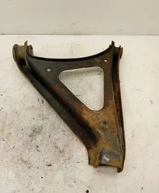 Volkswagen Touareg II Rear control arm
