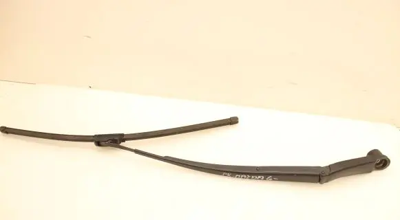 Mazda 6 Windshield/front glass wiper blade 