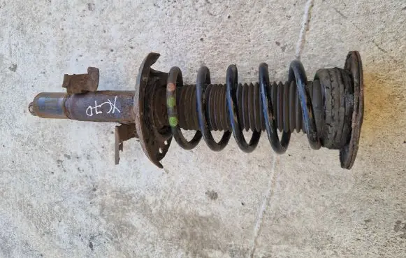Volvo XC70 Front shock absorber with coil spring