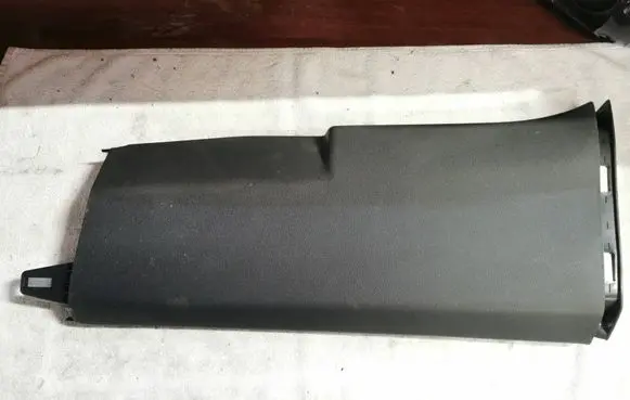 Volkswagen T-Cross (B) pillar trim (bottom) 2GM867291