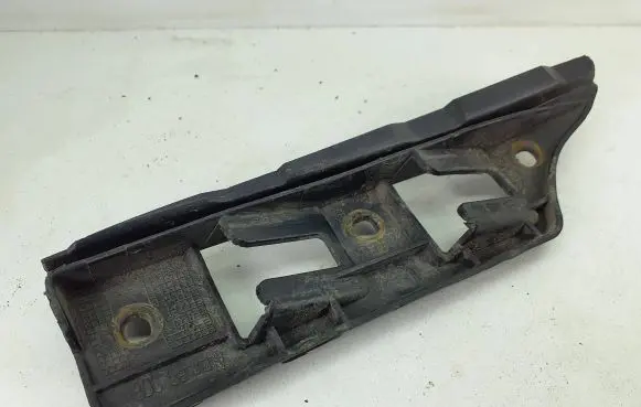 Volkswagen Golf V Front bumper mounting bracket 1K0807183