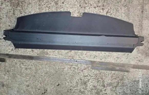 Toyota Avensis T250 Parcel shelf load cover 