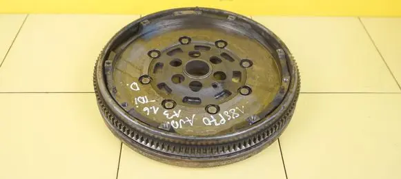 Audi A3 S3 8P Dual mass flywheel CAY