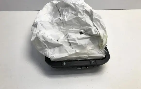 Volvo XC40 Passenger airbag 30747212