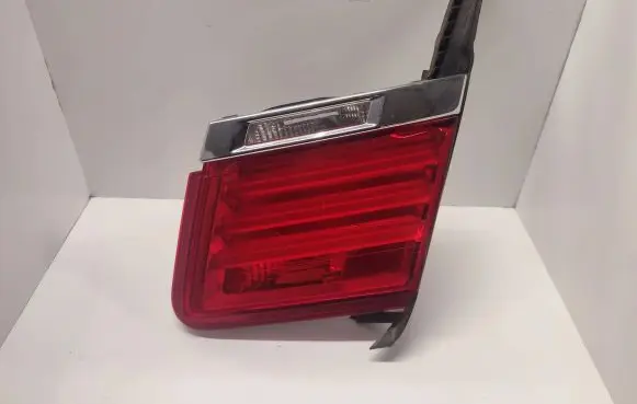 BMW 7 F01 F02 F03 F04 Tailgate rear/tail lights 63217182206