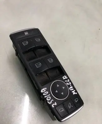 Mercedes-Benz CLA C117 X117 W117 Electric window control switch 1669054400