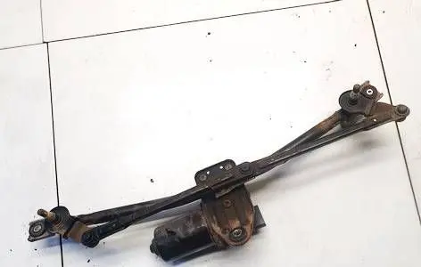 Hyundai i30 Front wiper linkage and motor