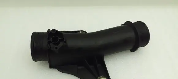 Audi A5 8T 8F Intercooler hose/pipe 8K0145673E