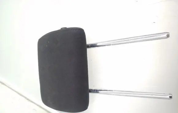 BMW 1 E81 E87 Rear seat headrest 