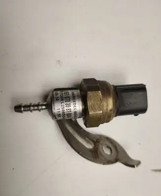 Mercedes-Benz C W205 Sensor A6510703981