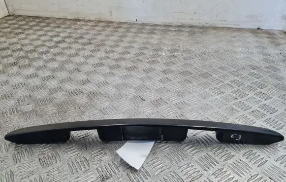 Citroen C3 Trunk door license plate light bar 