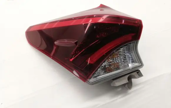 Toyota Auris E180 Rear/tail lights