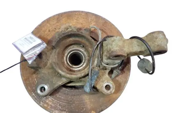Land Rover Freelander Front wheel hub spindle knuckle