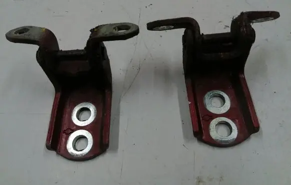 Nissan Pulsar Front door hinge set 