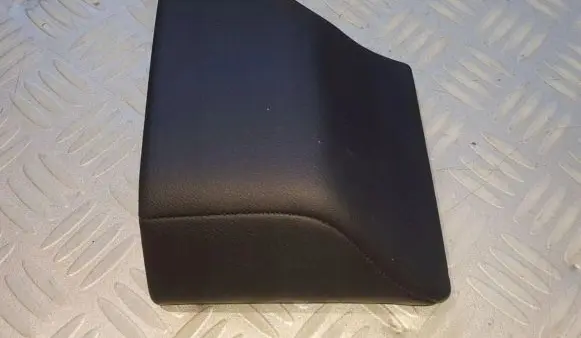 Land Rover Range Rover Sport L494 Air filter box cover DK62-04268-F