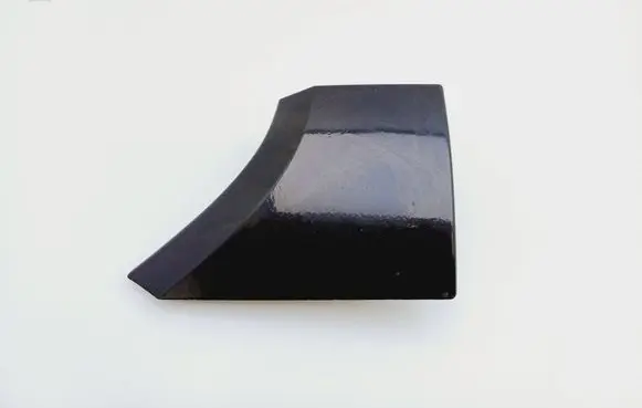 Rear/tail light trim molding