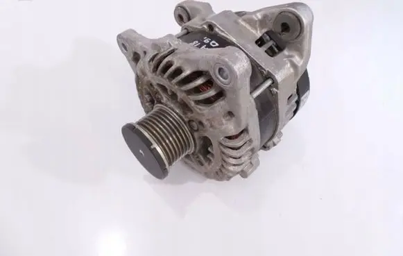 Nissan Micra K14 Generator/alternator 231005FN1A