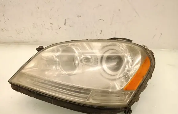 Mercedes-Benz ML W164 Headlight/headlamp 263347