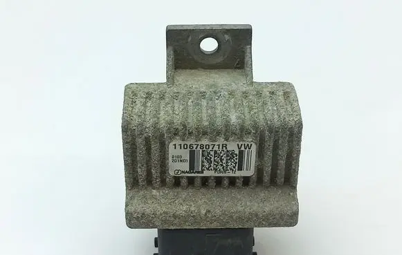Glow plug pre-heat relay