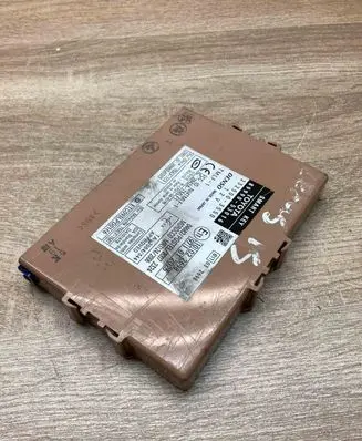 Lexus IS 220D-250-350 Keyless (KESSY) go control unit/module 8999053016 2325003550