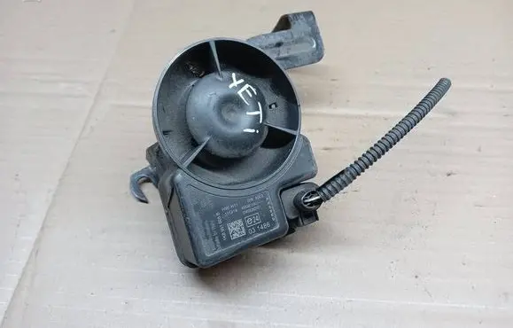 Skoda Yeti (5L) Alarm system siren 1K8951605B