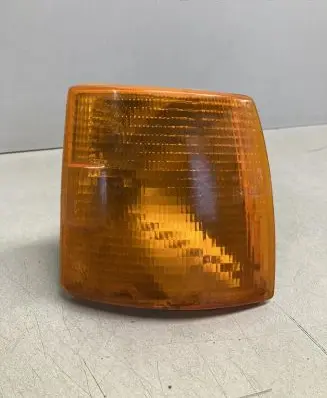 Volkswagen Transporter - Caravelle T4 Front indicator light