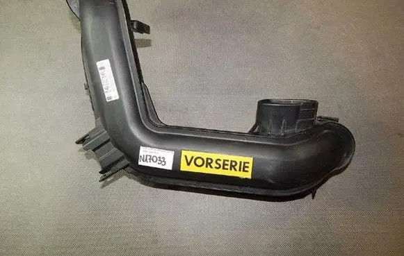Volkswagen Golf Sportsvan Intercooler hose/pipe 04C145673B