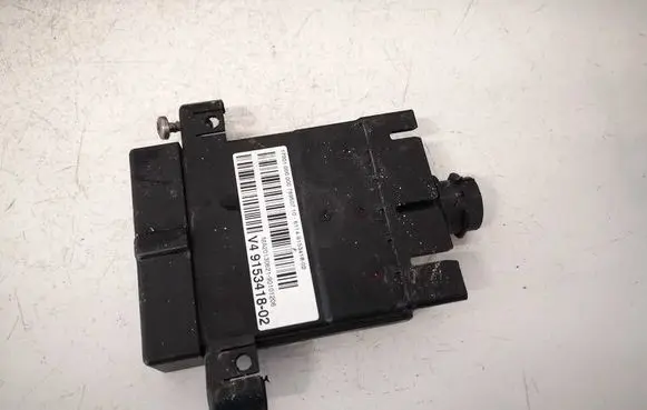 BMW 5 F10 F11 Coolant fan relay 915341802 6114915341802