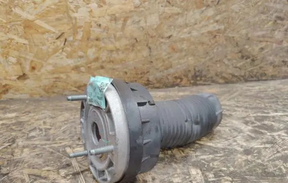 Jaguar XE Front upper strut mount GX7318B036BE