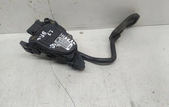 Ford Galaxy Accelerator throttle pedal 7M1721603A 6PV00777003 98VW9F836AB