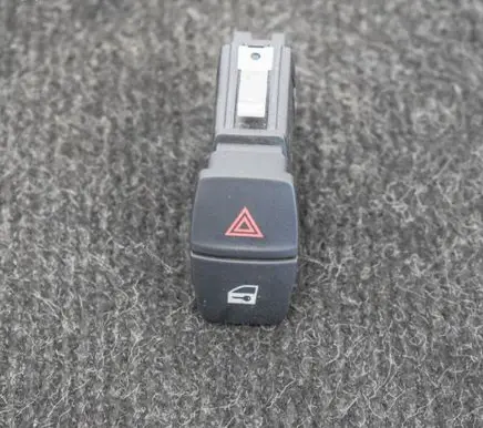 BMW 2 F22 F23 Hazard light switch 9231786