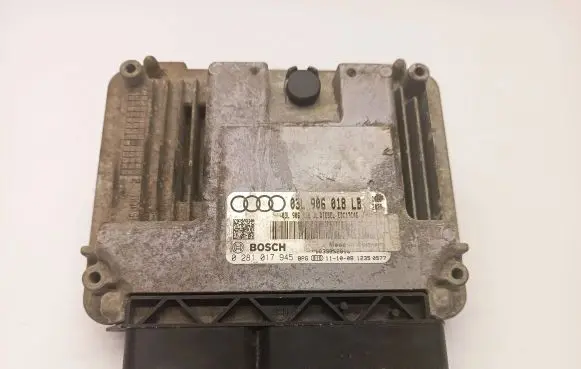 Audi A4 S4 B8 8K Engine control unit/module 03L906018JL 03L906018LB 0281017945