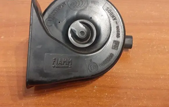 BMW 3 E92 E93 Horn signal 7159421 A046522