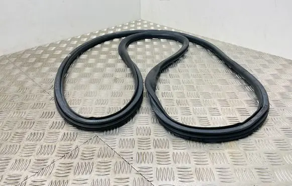 Citroen Jumpy Front door rubber seal 