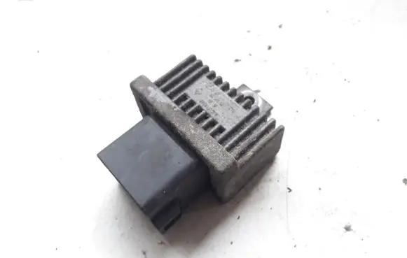 Renault Laguna II Glow plug pre-heat relay