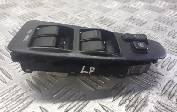 Toyota Avensis T250 Front door window switch trim 84802-05210