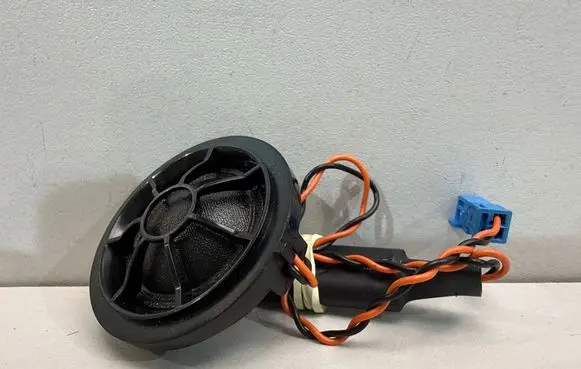 BMW X7 G07 Front door high frequency speaker 6809632