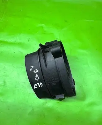 BMW 5 E39 Mass air flow meter 7787076 0928400468 1362
