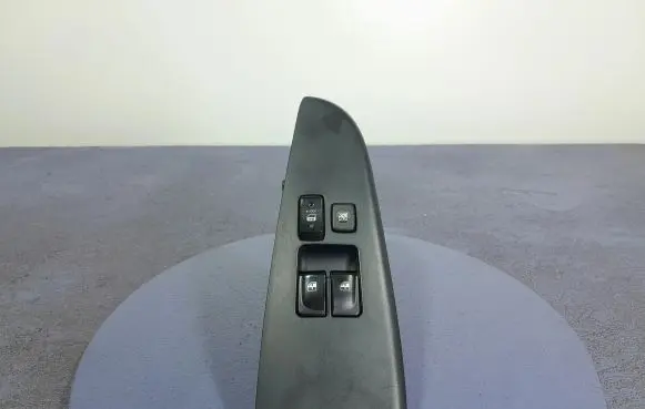 Hyundai Elantra Electric window control switch 36749C-1210