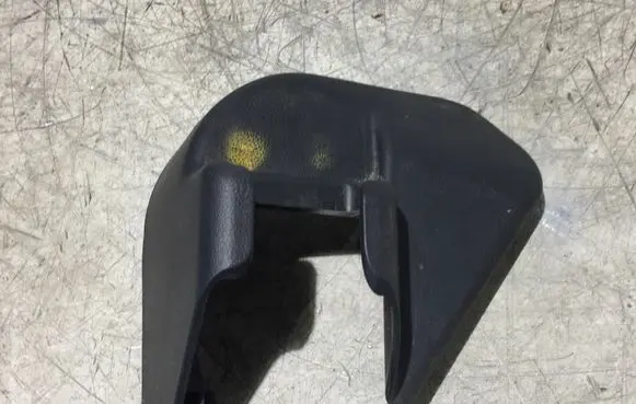 Toyota Yaris Front driver seat rail trim 721380D070