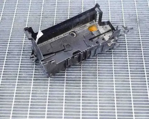 Opel Insignia A Battery box tray 312632764