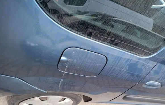 Dacia Logan I Fuel tank cap