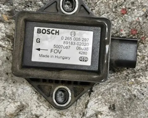 Toyota Corolla Verso E121 ESP acceleration yaw rate sensor 0265005297