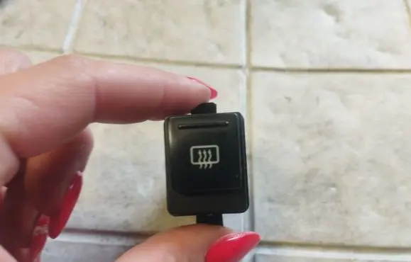 Skoda Superb B5 (3U) Windscreen/window heater switch 3U0959621A
