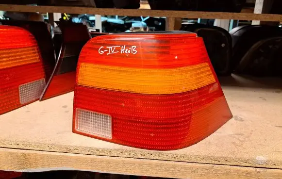 Volkswagen Golf IV Rear/tail lights 1J6945096 37740719