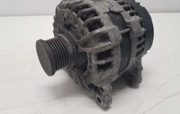 Audi A5 Sportback 8TA Generator/alternator 04L903017D