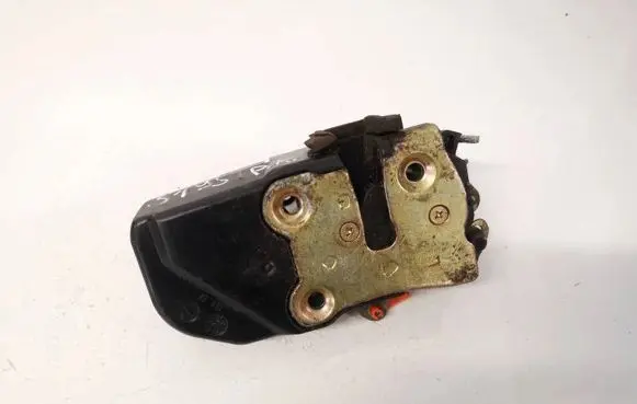 Chrysler 300 - 300C Front door lock