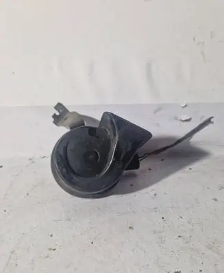 BMW 3 F30 F35 F31 Horn signal 6033FB2394 7400705 120216L