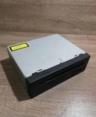Toyota Prius (XW20) Navigation unit CD/DVD player 8684147051 EKDD005929